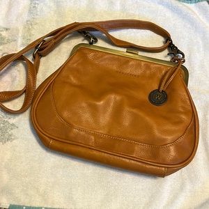 Wanderers Leather bag, used once, non smoker